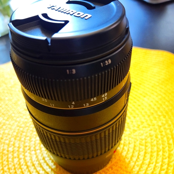 Tamron Other - Tamron Tele-Macro 70-300mm Lens in Mint Condition!